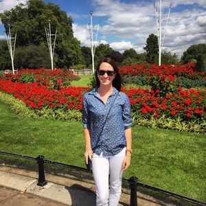 Meet your Posher, Cami